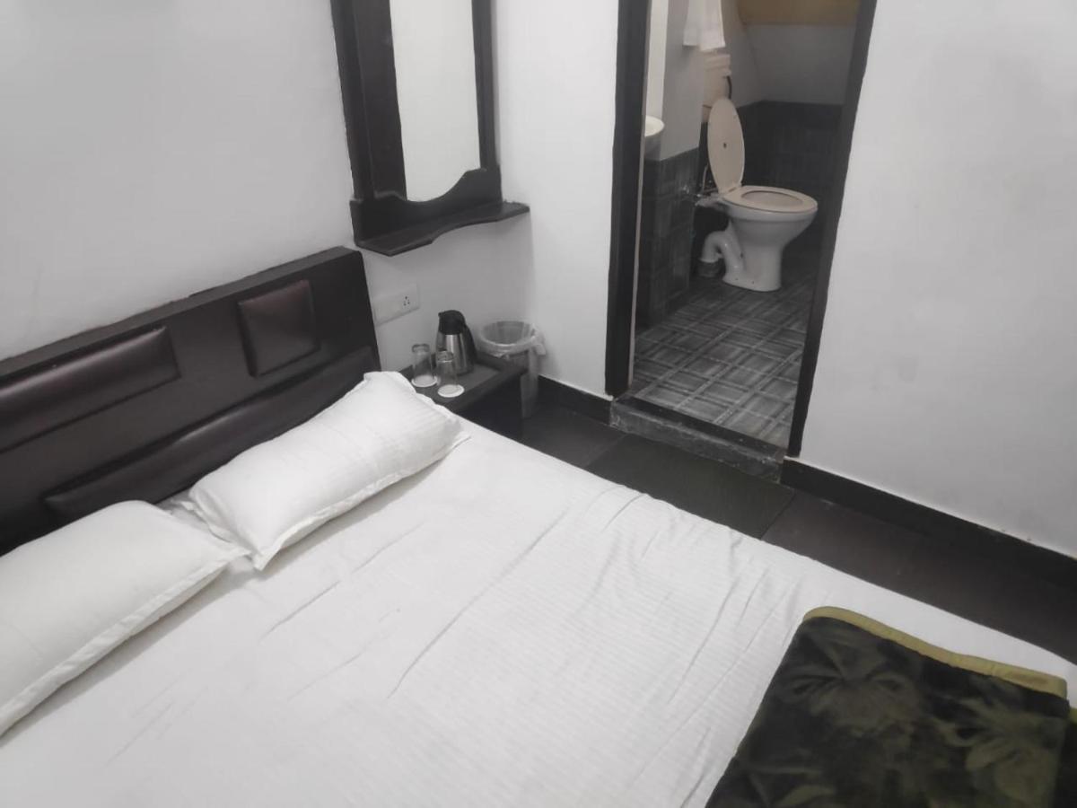 Exotic Naturals Guest House Шимла Екстериор снимка